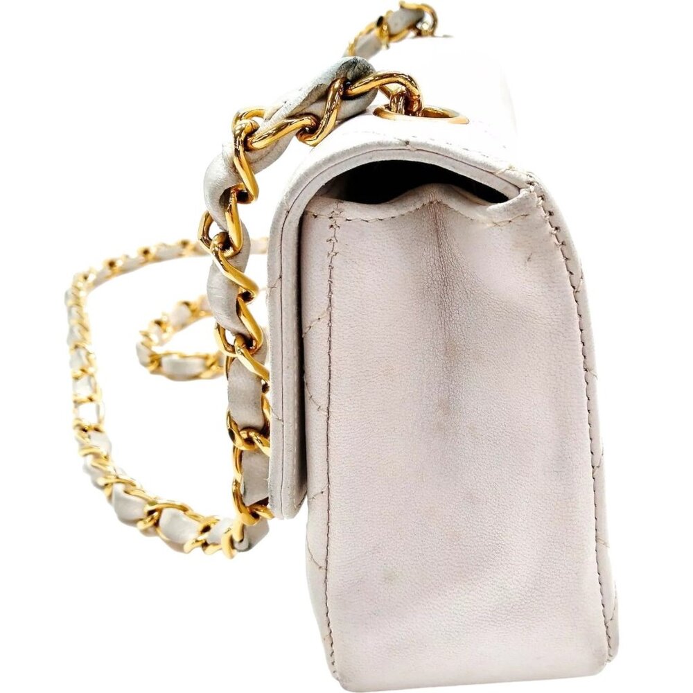 9191605AK (S6) Chanel Crossbody Bag Matelasse White Lambskin - Picture 5 of 12